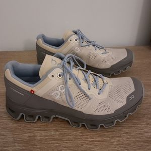 Women's On cloudventure Trail Shoes